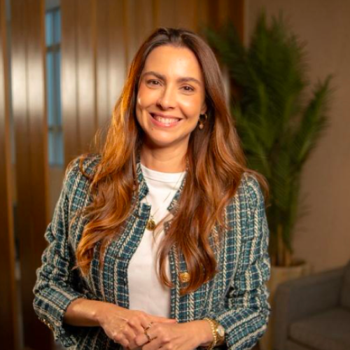 Dra. Larissa Mattioli Guedes